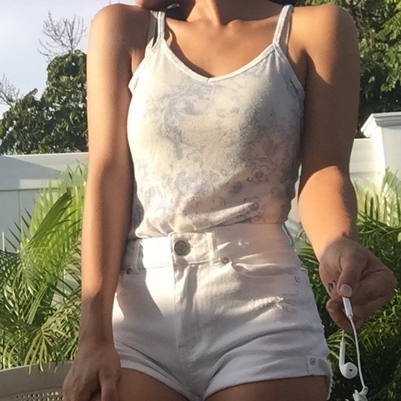 WHITE & BABY BLUE CAMI - Picture 2 of 4